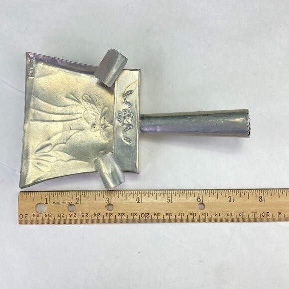 Vintage Mexico Folk Art Stamped Aluminum Dustpan Ashtray - Picture 10 of 11